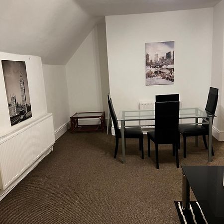 شقة No 5 - Large 1 Bed Near Sefton Park And Lark Lane ليفربول المظهر الخارجي الصورة